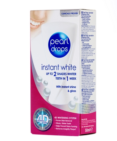 Pearl Drops Instant White Carton Angled cr