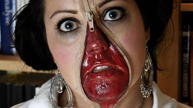13-terrifyingly-realistic-halloween-makeup-jobs-pics--57d66520c4