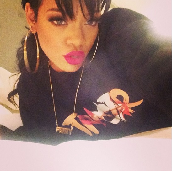 Rihanna-6