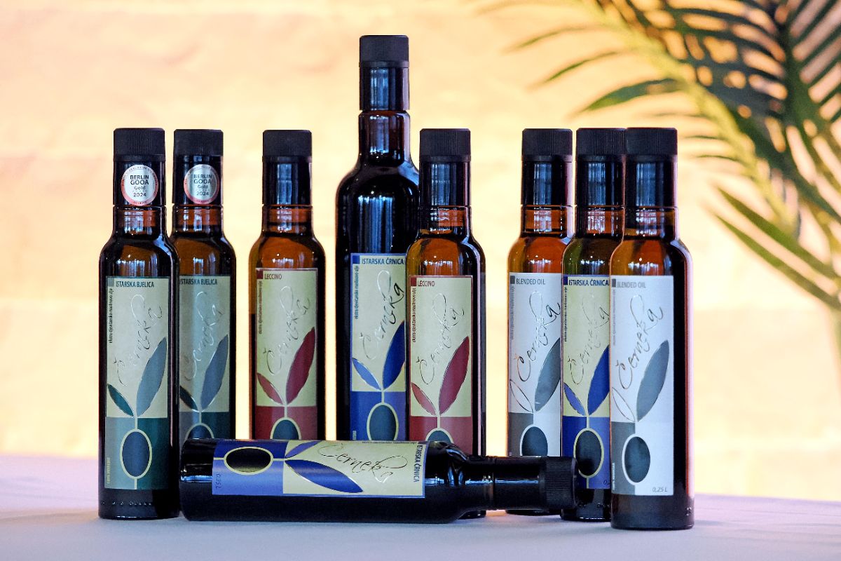 4 Černeka maslinovo ulje