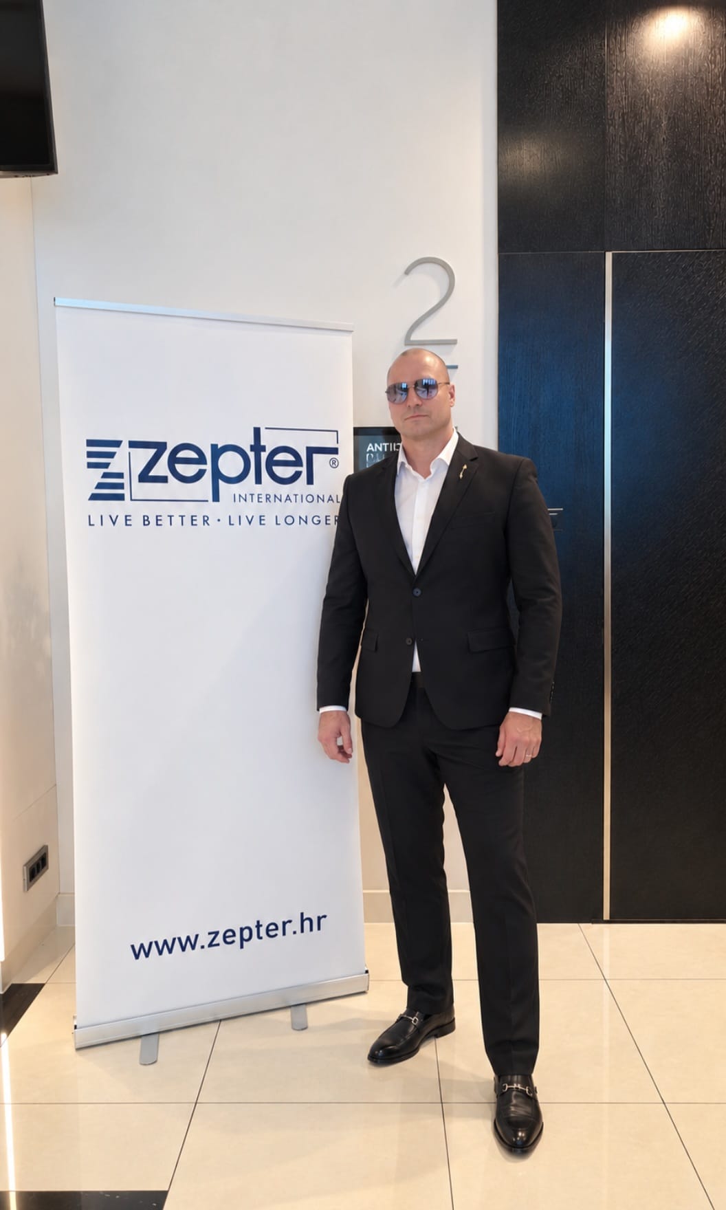 z6