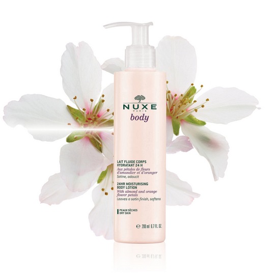 Body2015 24hrMoisturisingBodyLotion flower