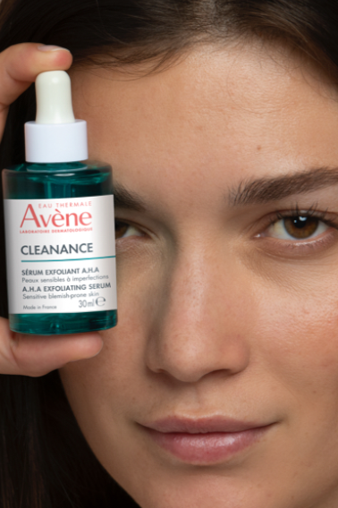 av cleanance serum push banner 378x568