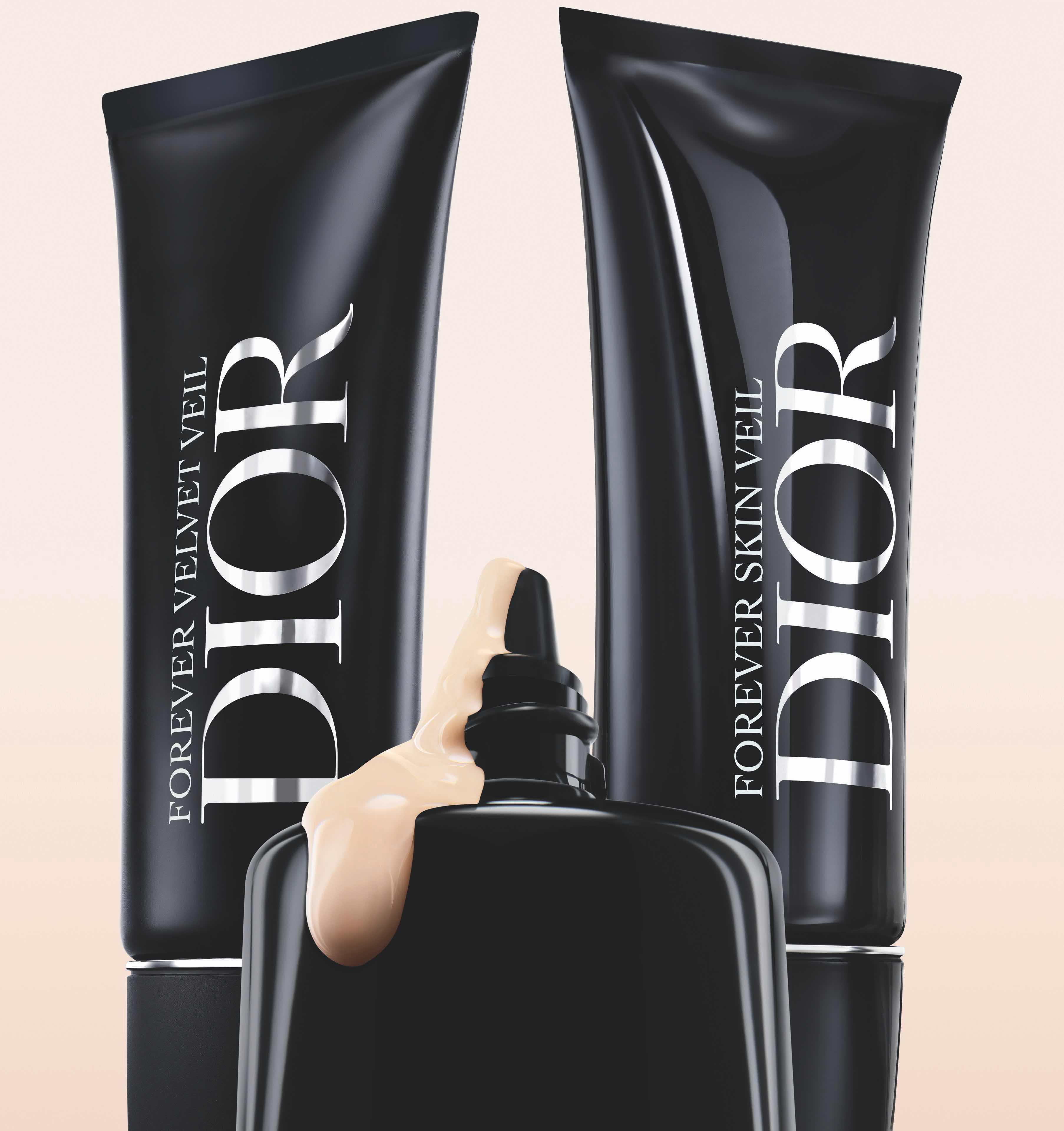 M116 RENO PRIMER ET POUDRE LIBRE P06F DUO PRIMER MAT GLOW L4 CROP F39