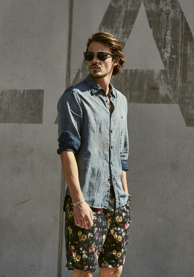 Replay SS2017 MAN LOOK BOOK 18 tshirtjeanscipele