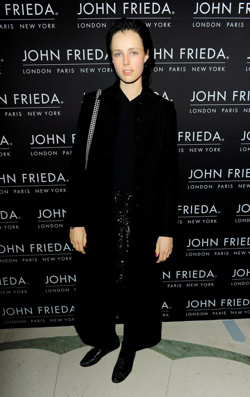 186187733BS00024 John Fried