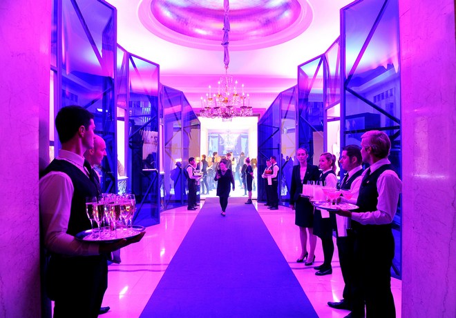 186187773BS00005 John Fried