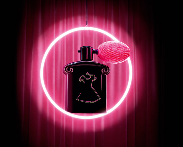 Guerlain-Crazy-Paris-Makeup-Collection-for-Holiday-2013-le-petite-robe-noir cr