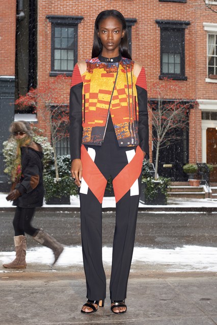 Givenchy 004 2000 426x639