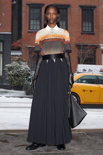 Givenchy 015 2000 426x639