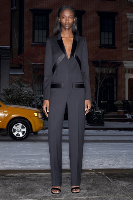 Givenchy 018 2000 426x639