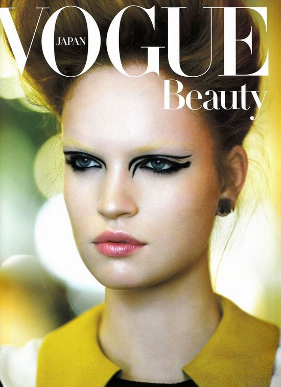 vogue-beauty-japan-september-2011-1