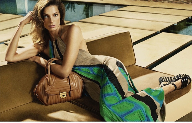 daria-werbowy-salvatore-ferragamo-spring-2015-ad03 cr