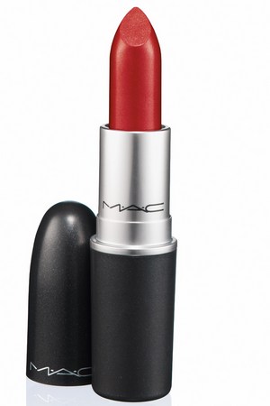 red lipstick MAC Ruby Woo vogue 28nov13 pr