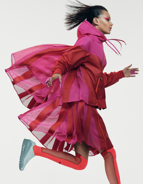 EMBED IMAGE 500x642