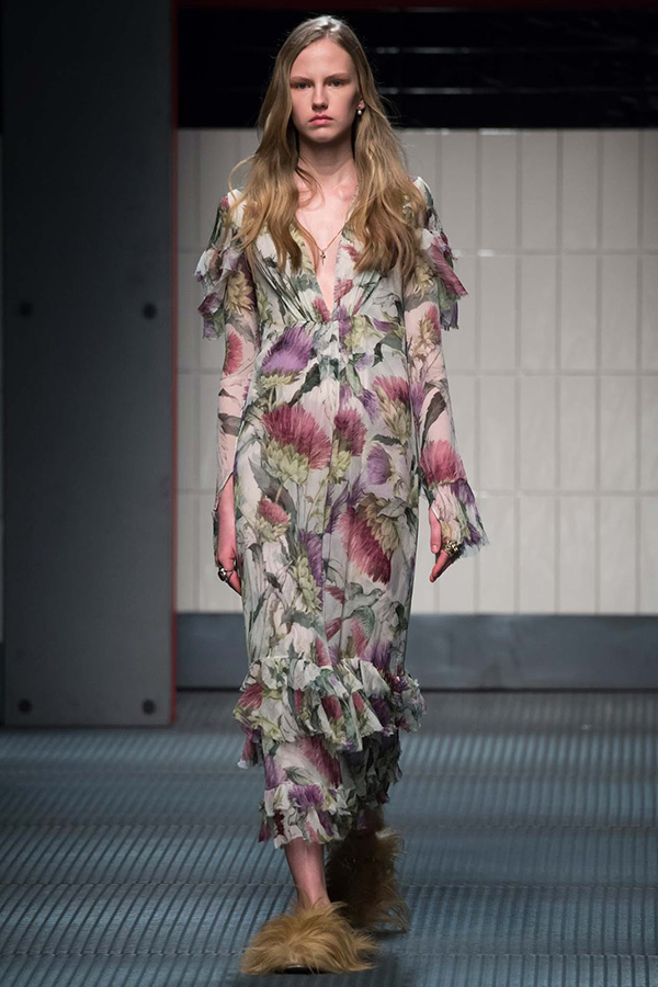 Gucci-Womens-FW15-Catwalk-Show-06
