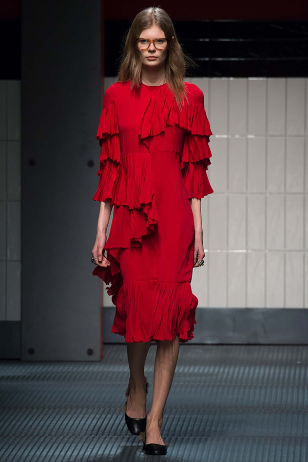 Gucci-Womens-FW15-Catwalk-Show-14