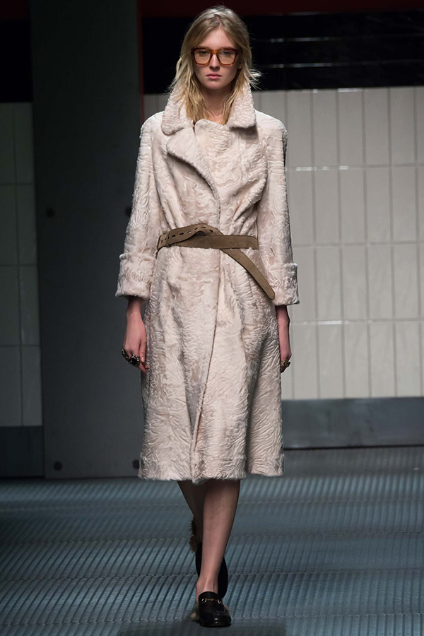 Gucci-Womens-FW15-Catwalk-Show-43