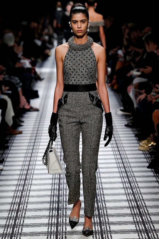 balenciaga-fall-winter-2015-runway27