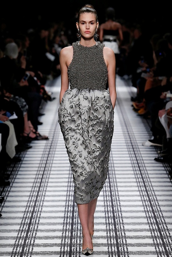 balenciaga-fall-winter-2015-runway34