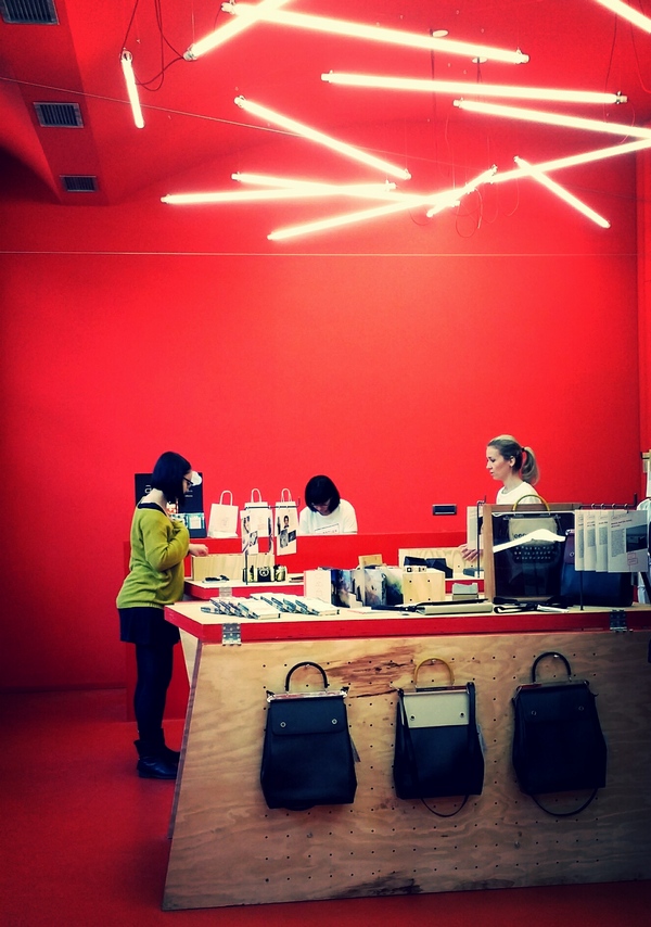 CRO DES SUPERSTORE 31