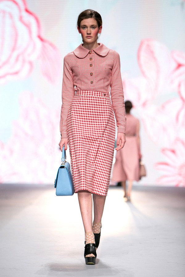 4 DAN ALEKSANDRA DOJCINOVIC REVIJA-13