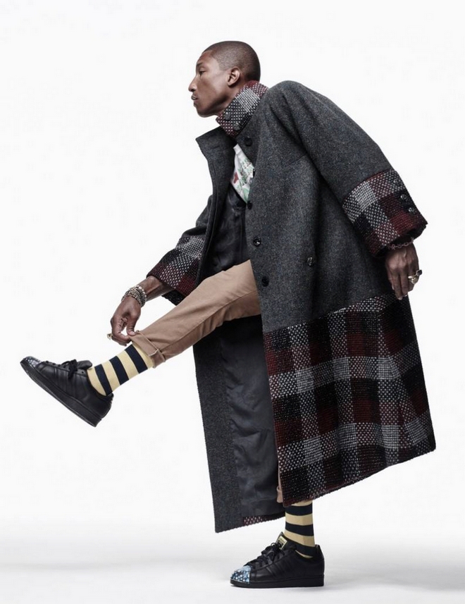 Pharrell-Williams-Harpers-Bazaar-Man-Korea-September-2015-Cover-Photo-Shoot-001