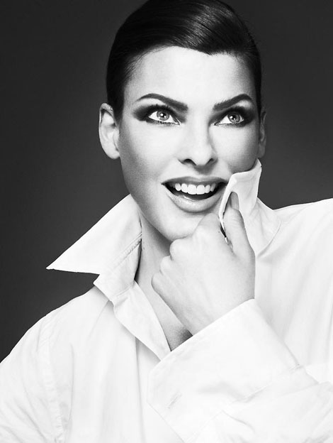 linda-evangelista-talbots-ad-campaign-fw-2010-2011
