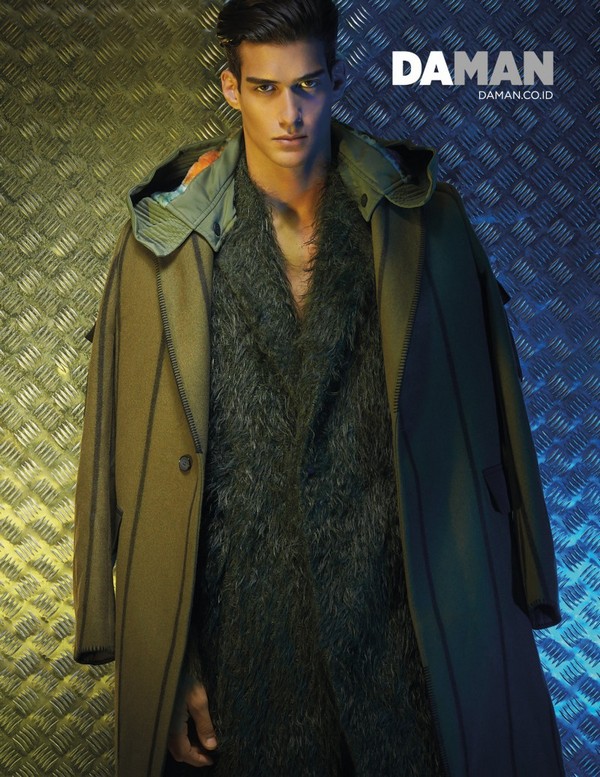 Kaylan-Morgan-Da-Man-Fashion-Editorial-2015-Kenzo-Men-004-800x1036