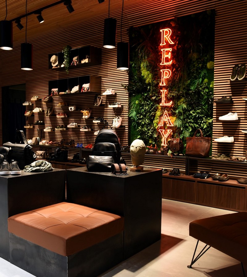 Replay store Arena Centar 1