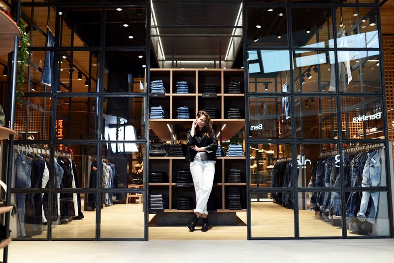 Replay store Arena Centar 1