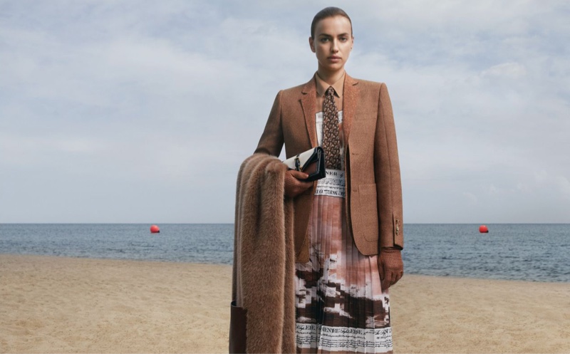 Burberry Fall Winter 2019 Campaign03