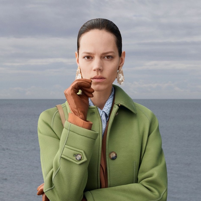 Burberry Fall Winter 2019 Campaign03