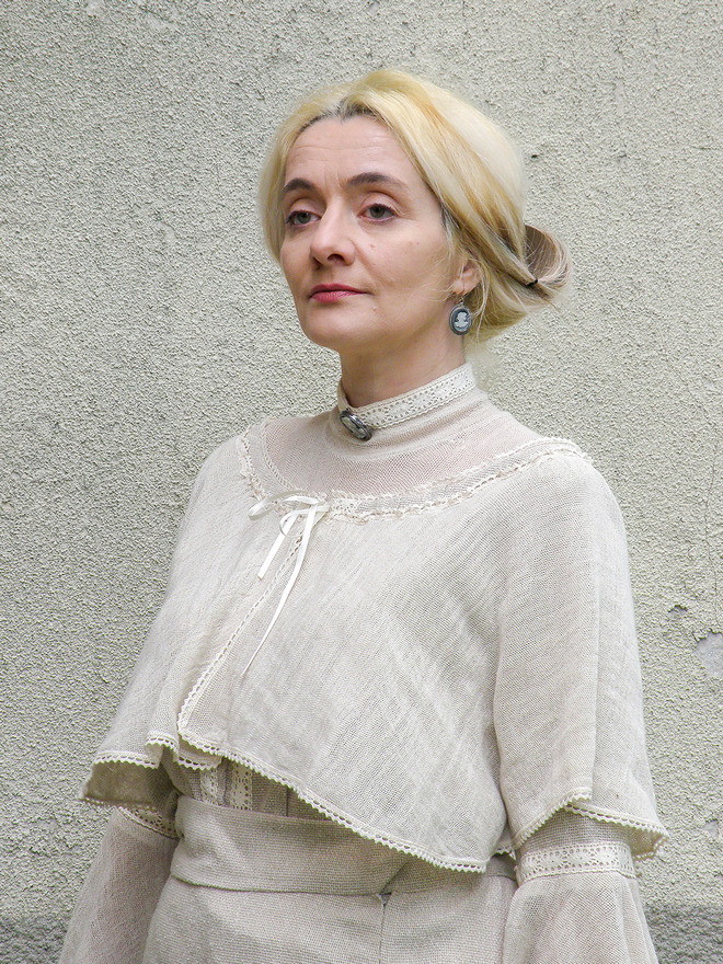 PA180142.jpg 40 x 30 1.jpg 15x11