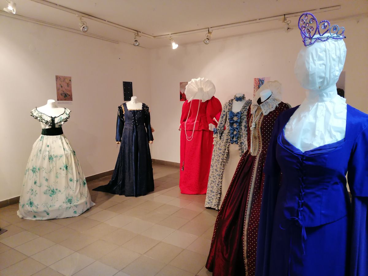 12 Izložba ŽENE IZ POVIJESTI foto ĐURĐICA