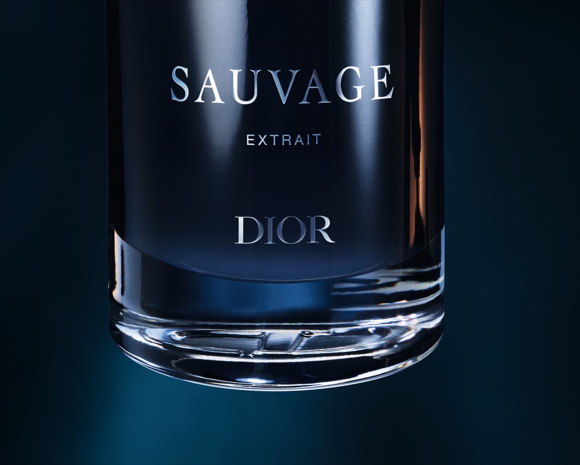 F103 SAUVAGE EXTRAIT 26 P08F Focus Branding SW F39