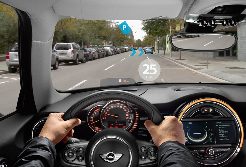 MINI augmented vision 4