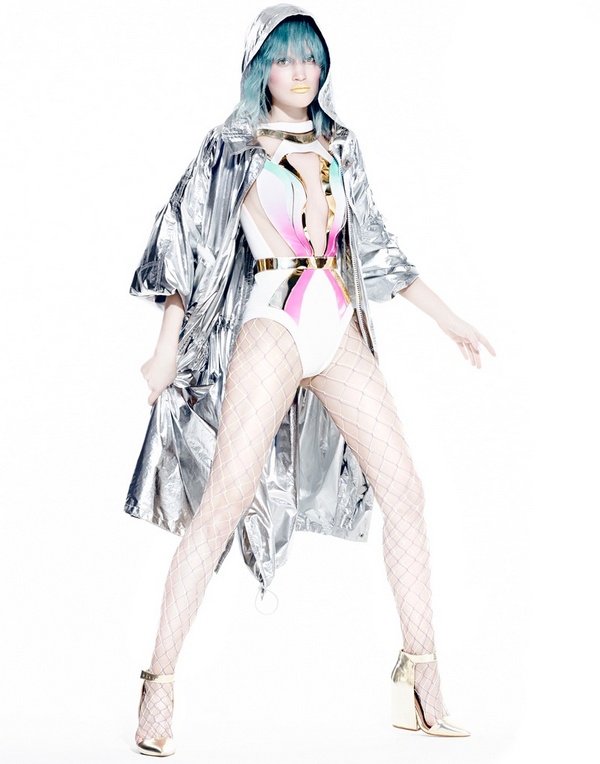 jem-holograms-fashion-v-mag11