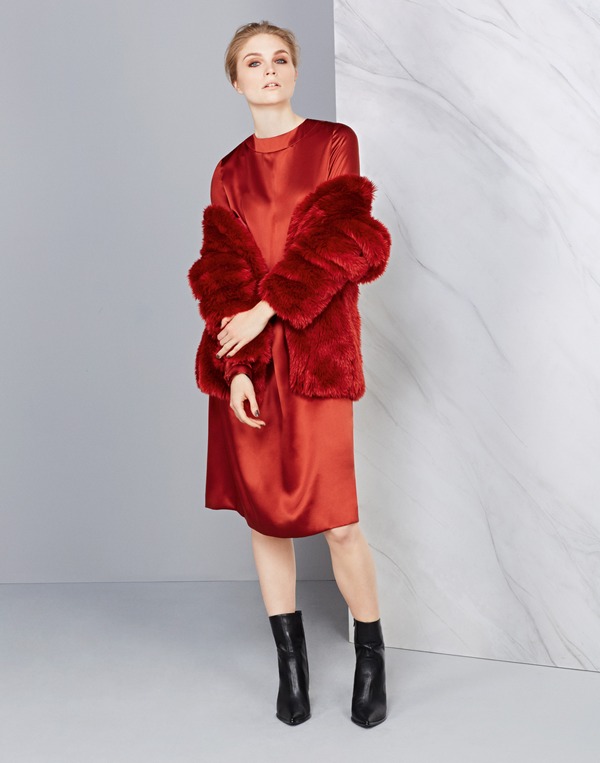 marksandspencer 982011977063171