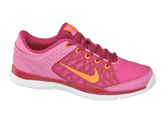 Nike roze vezice 449 kn