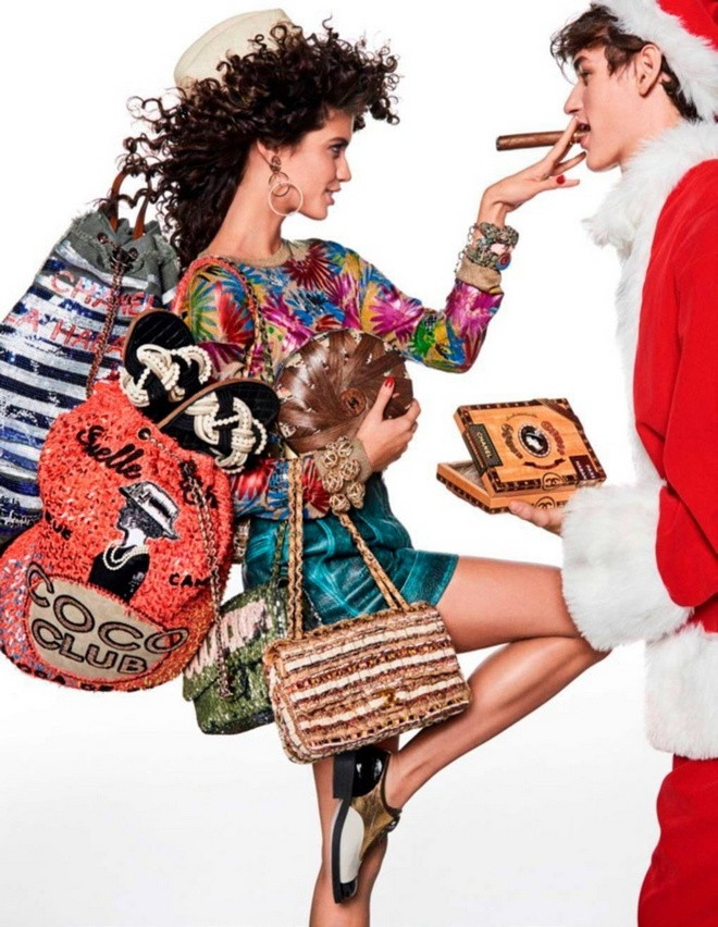 Santa-Christmas-Fashion-Vogue-Paris-2016-Editorial04