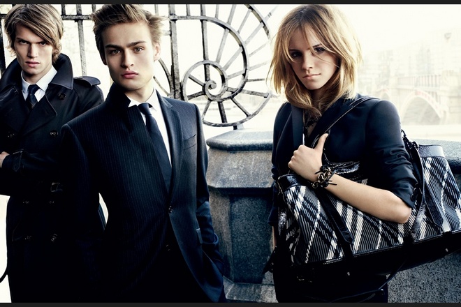 1202441 Burberry aw09 emma watson 3
