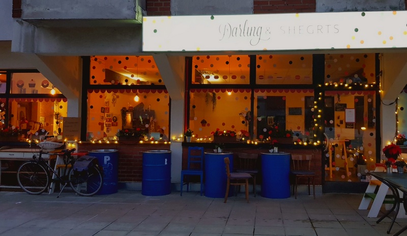 DARLING AND SHEGRTS1