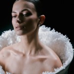 ENVY ROOM BRIDAL 2026 # "Kada radimo vjenčanice, ne polazimo od onoga što je trenutno popularno, nego od osjećaja mjere, od načina na koji se konstrukcija i materijal mogu susresti u jednom mirnom, skladnom obliku" ENVY ROOM 1