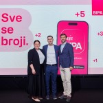 SVE SE BROJI # predstavila novi program vjernosti i mobilnu aplikaciju za nagrađivanje kupaca Tina Jurjević Matija Sikirić Marijan Bošković